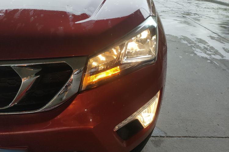 Used Changan CS15 2016 1.5L Manual Fashion Edition