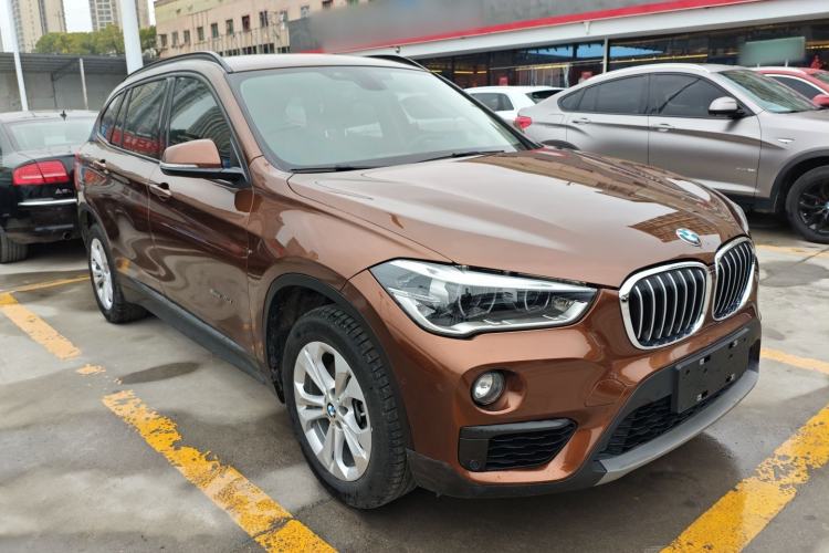 Used BMW X1 2016 sDrive18Li Premium Edition Front Right 45 Deg