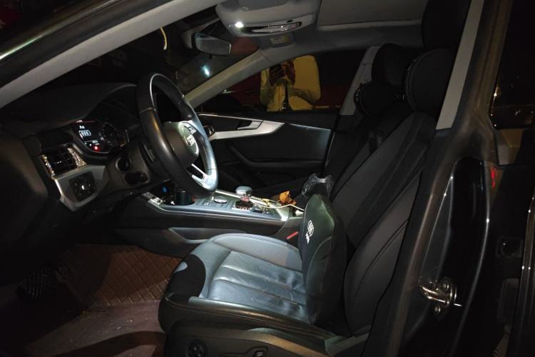 Used Audi A5 2019 Sportback 40 TFSI Fashion Model Left Front Seat