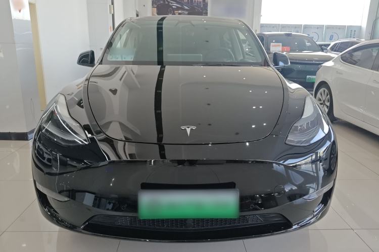 Used Tesla Model Y 2022 Long-Range All-Wheel-Drive Version