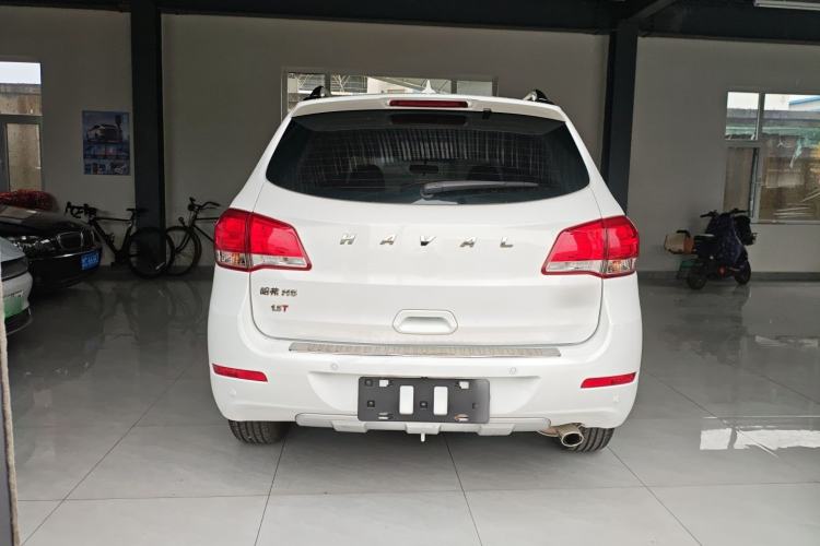 Used Haval H6 2016 Upgraded Model 1.5T Automatic Two-Wheel Drive Elite Version Rear