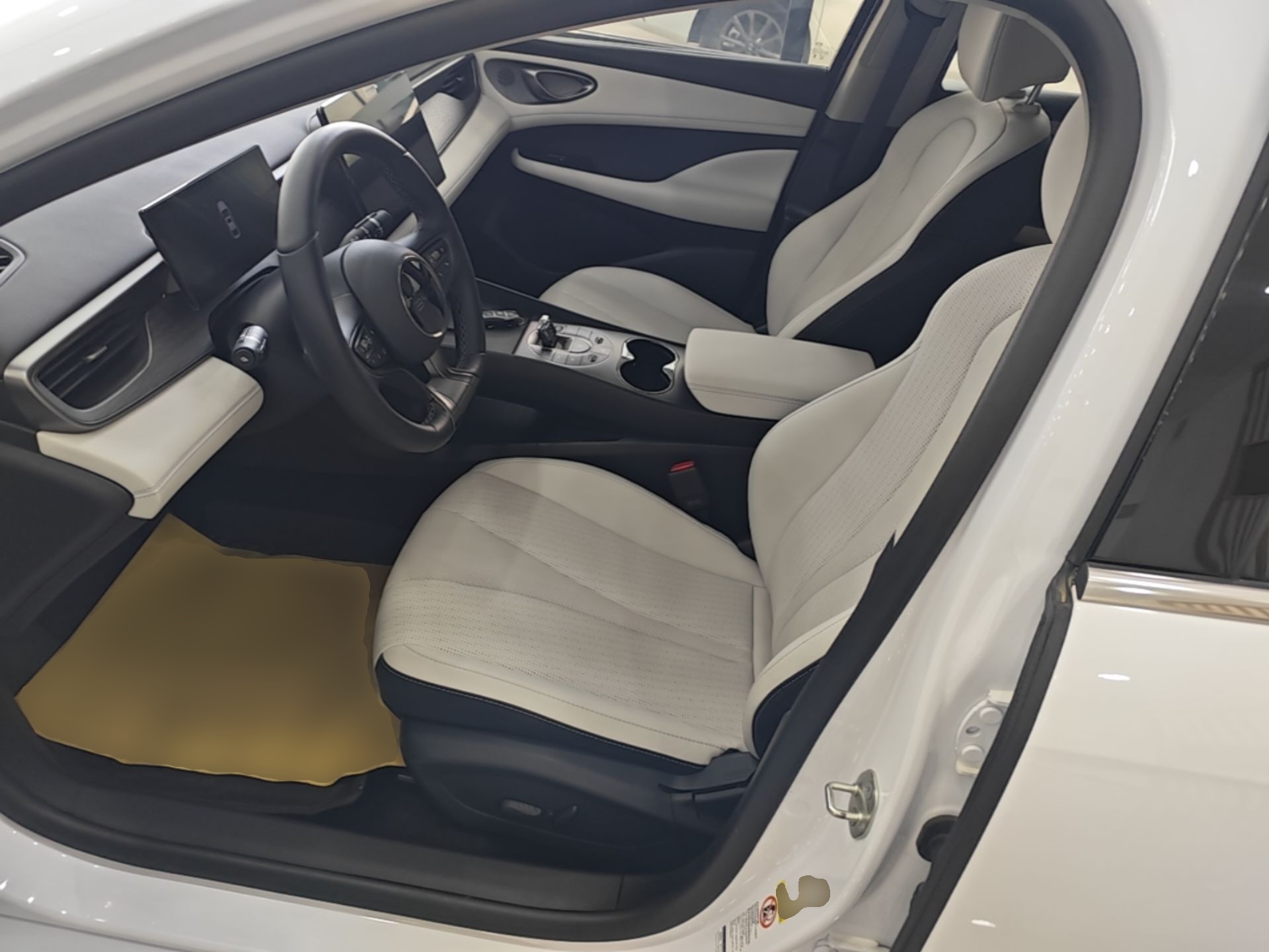 BYD Seal 05 DM-i 2025 DM-i Intelligent Drive 120KM Flagship Model — снимка 17