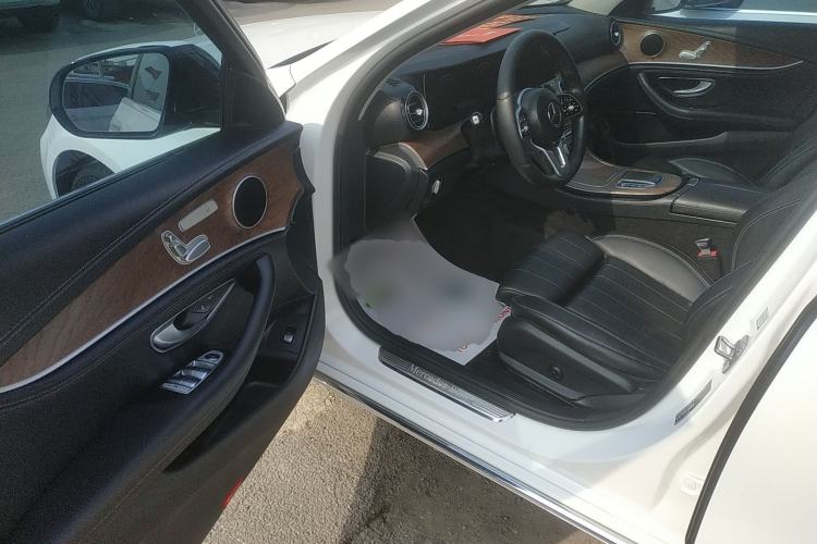 Used Mercedes-Benz E-Class 2019 E 200 L
