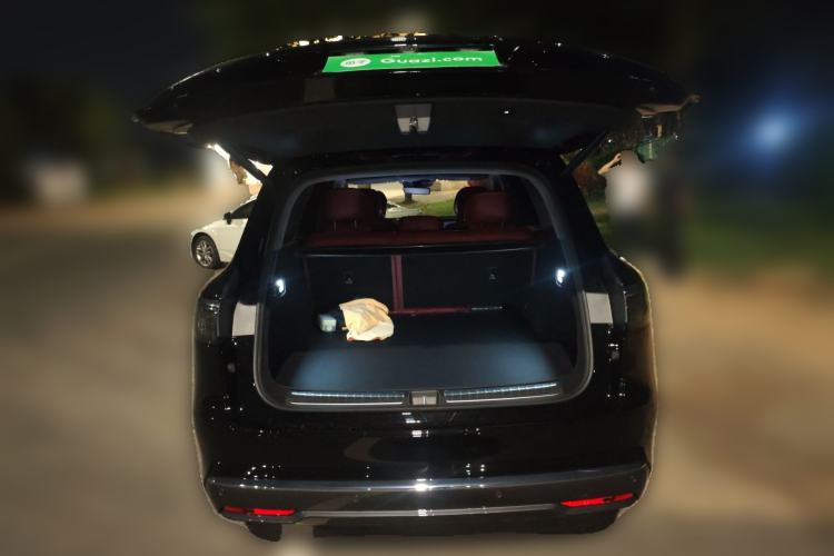 Used Hima AITO M8 2025 Extended-Range Max+ Version 53.4 kWh 5-Seater Edition Trunk