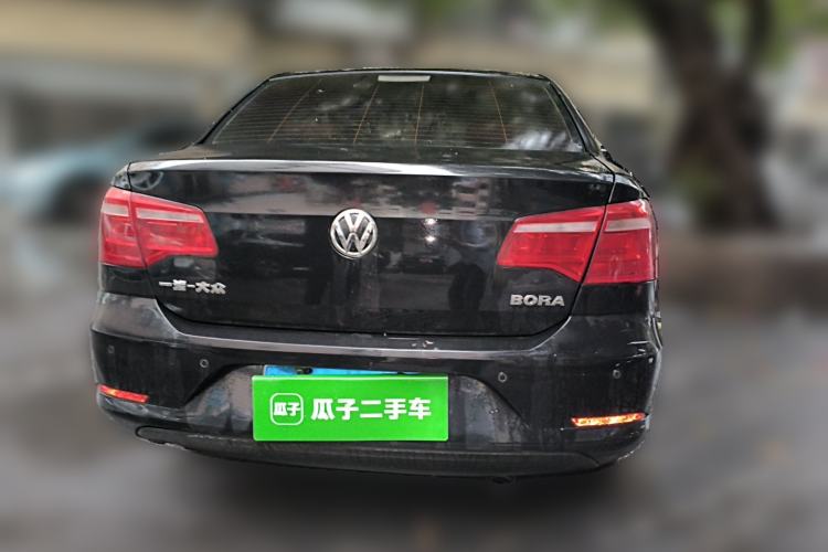 Used Volkswagen Bora 2013 1.6L Manual Fashion Edition Rear