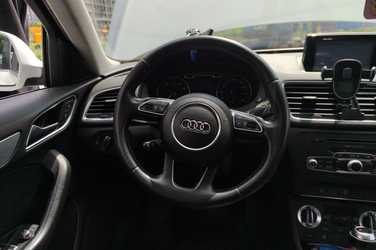 Used Audi Q3 2012 35 TFSI quattro Comfort Model
