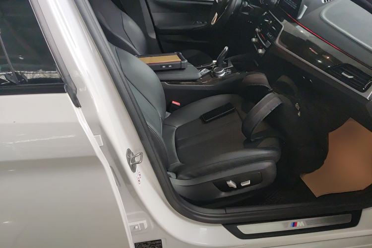 Used BMW 5 Series 2018 525Li M Sport Package
