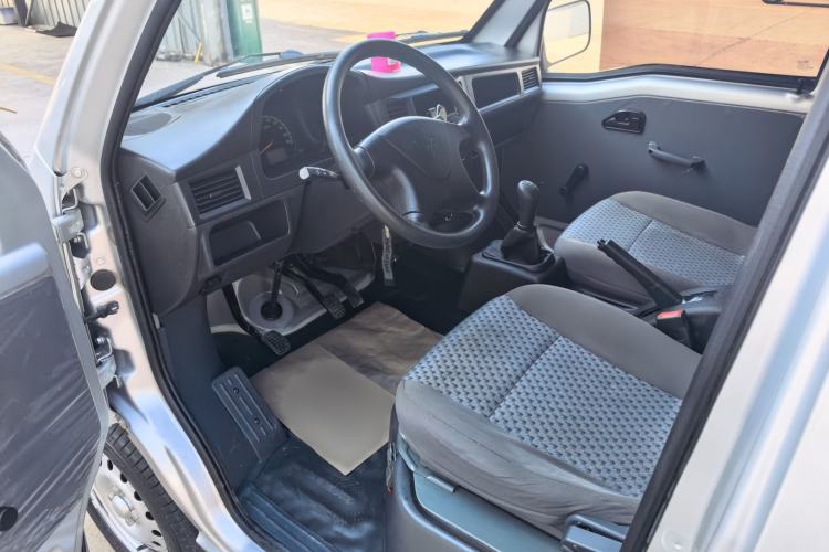 Used Wuling Zhiguang 2020 1.2L Practical Model China VI LSI
