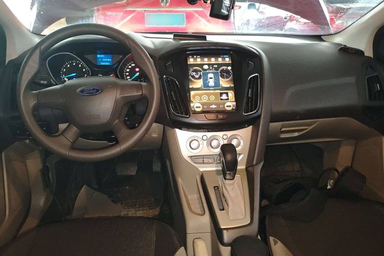 Used Ford Focus 2012 Sedan 1.6L Automatic Comfort Model