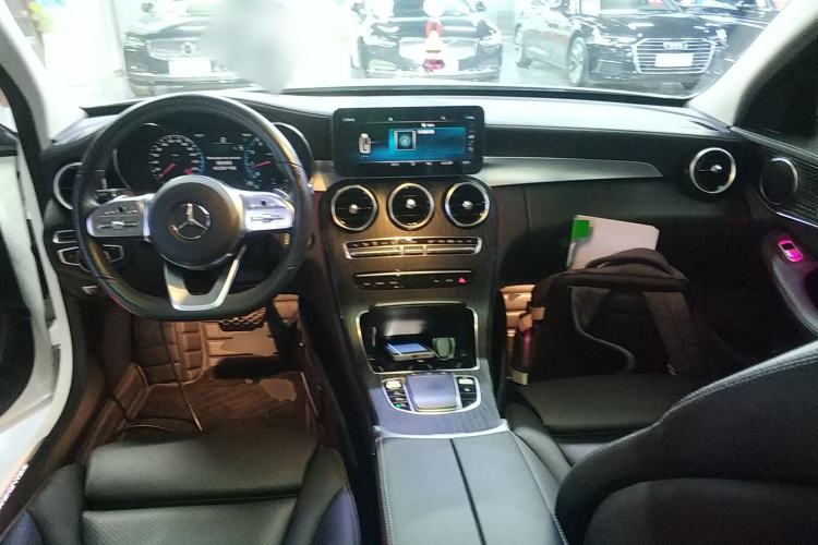 Used Mercedes-Benz C-Class 2021 C 200 L Fashion Edition Sport Version Center Console