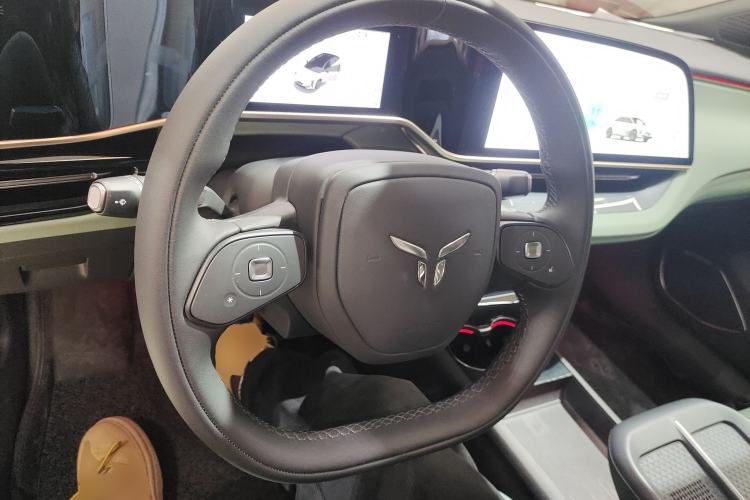 Used Hongqi EH7 2025 600 Smart Selection Edition
