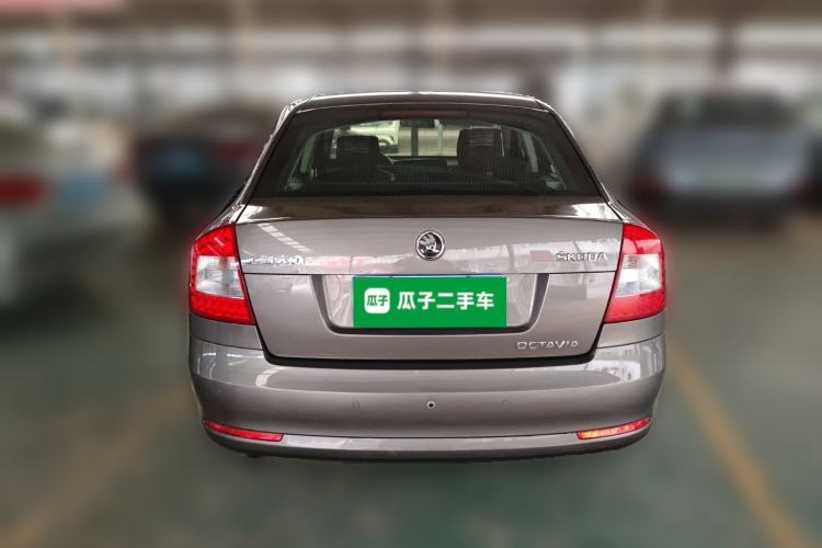 Used Skoda Octavia 2014 1.6L Automatic Yijie Edition Rear