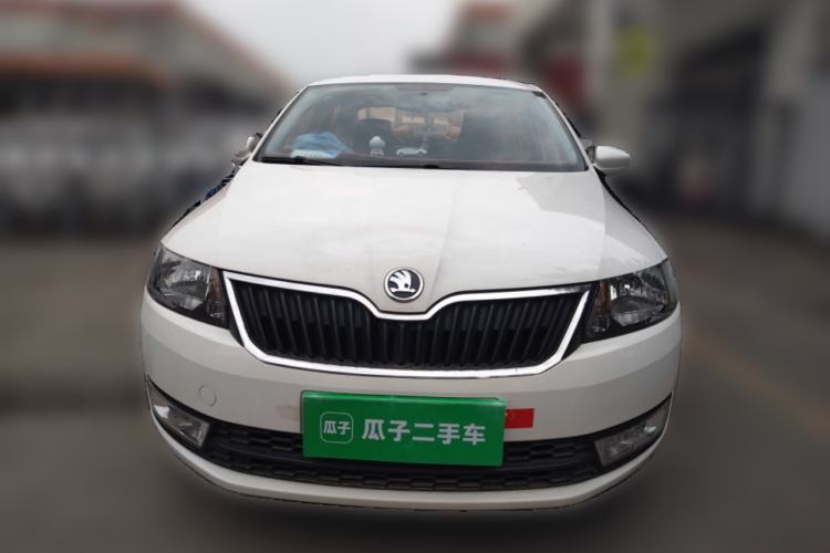 Used Skoda Rapid 2016 1.6L Manual Trend Edition
