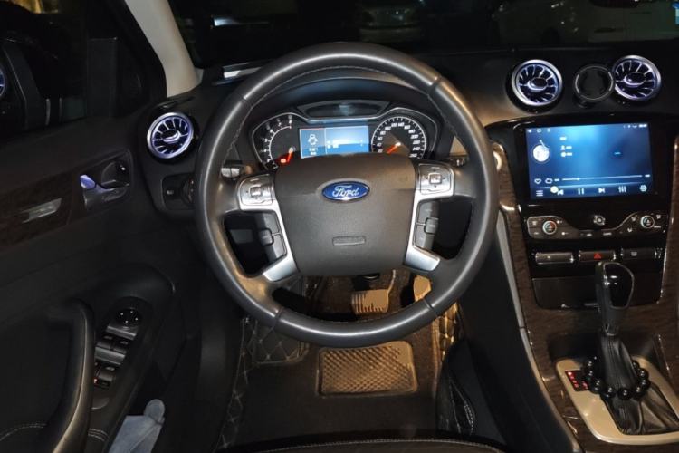 Used Ford Mondeo 2011 2.0L GTDi 200 Luxury Edition Steering Wheel