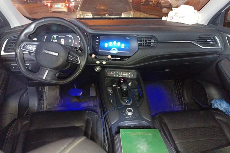 Used Haval F7 2019 2.0T Two-Wheel Drive i-Van China V standard
