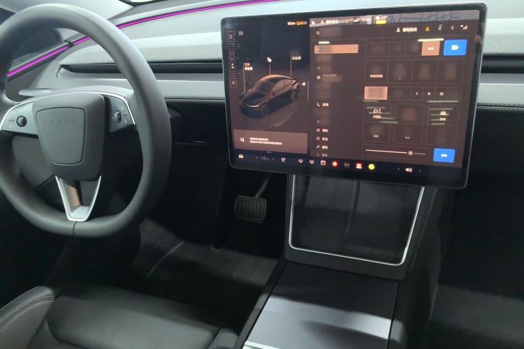 Used Tesla Model Y 2025 Rear-Wheel-Drive Version