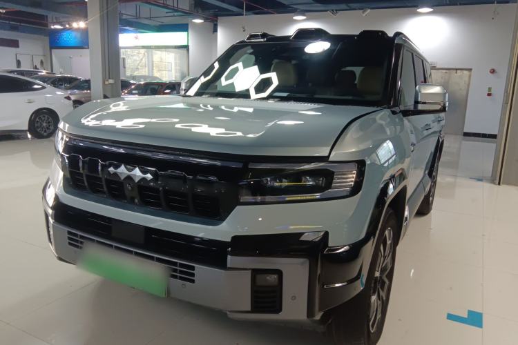 Used Formula Leopard 8 2025 Smart & Brave Flagship Edition 7 Seats