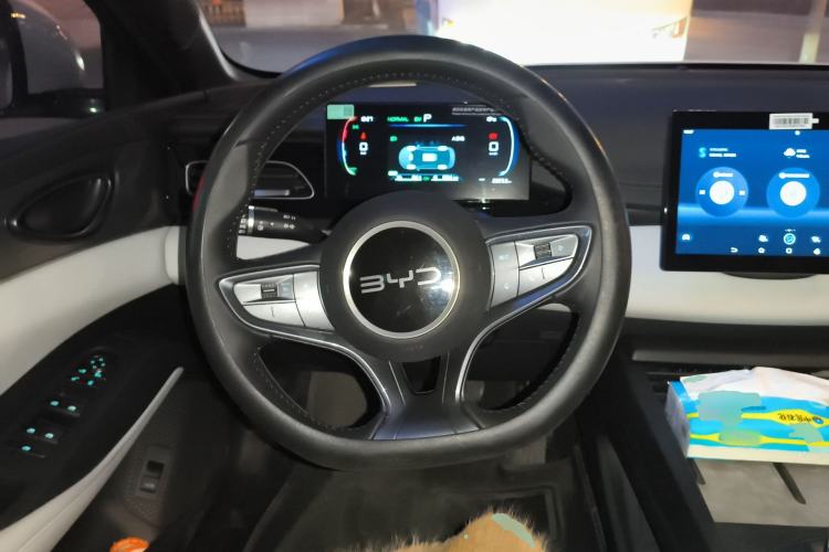 Used BYD Seal 06 New Energy 2024 DM-i 80KM Luxury Model Steering Wheel