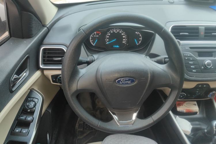 Used Ford Escort 2017 Revised Version 1.5L Manual Comfort Edition