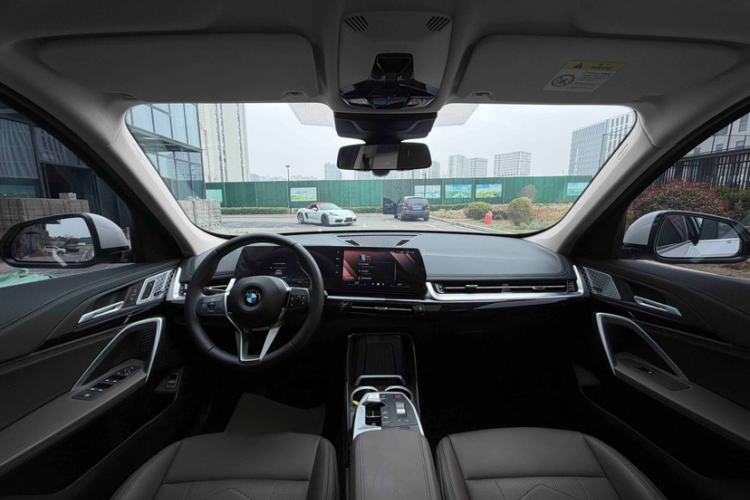 Used BMW X1 2024 sDrive25Li X Design Package Interior 1