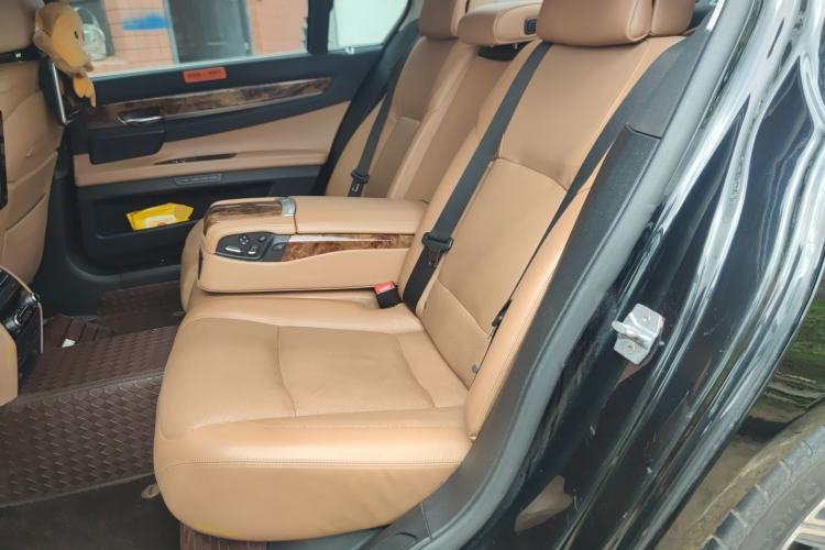 Used BMW 7 Series 2013 740Li Luxury Model
