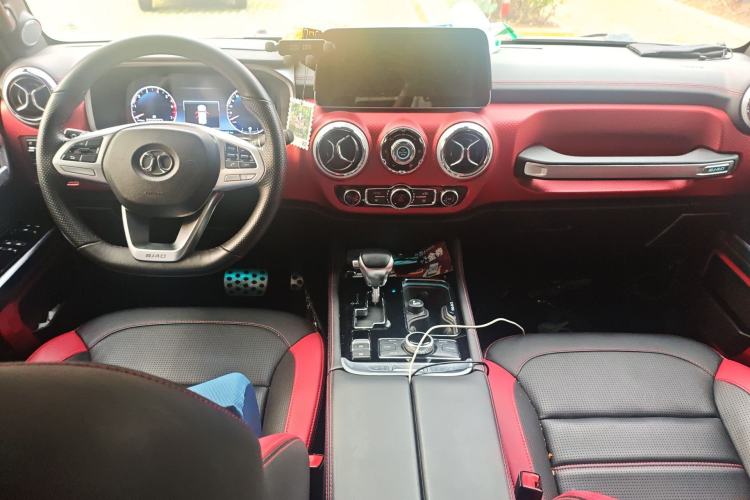 Used BAIC Off-Road BJ40 2019 PLUS 2.3T Automatic Four-Wheel Drive Premium Edition China VI Center Console