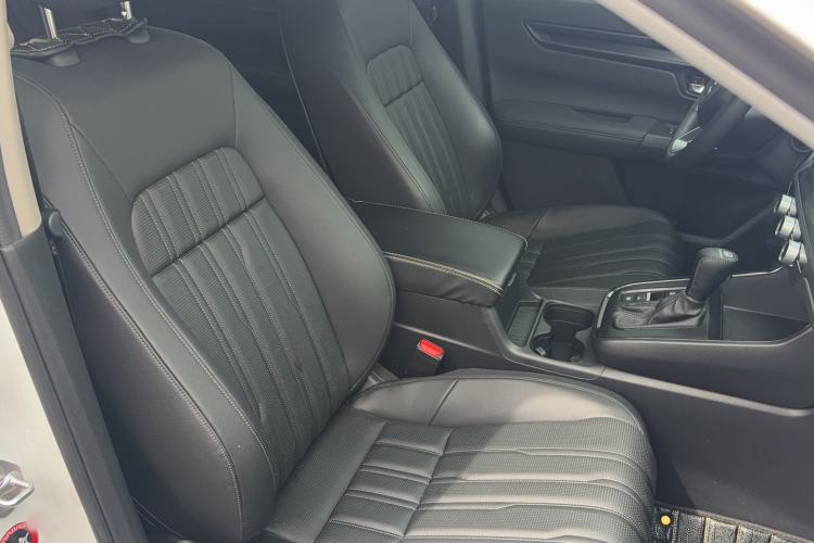 Used Honda Breeze 2023 240TURBO Two-Wheel-Drive Luxury Edition 5 Seats
