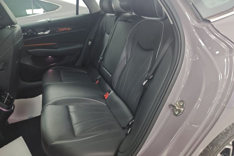 Used Volkswagen Passat 2025 Pro 380TSI Dragon Supreme Edition