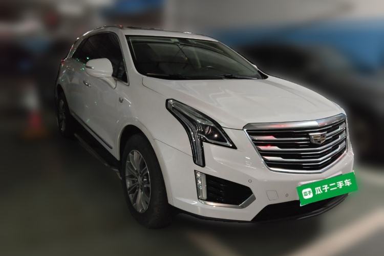Used Cadillac XT5 2016 28T Four-Wheel Drive Luxury Model Front Right 45 Deg