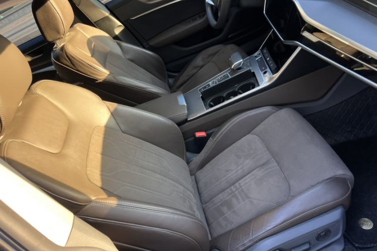 Used Audi A7L 2022 45 TFSI S-line Dream-Building Crystal Flow Package