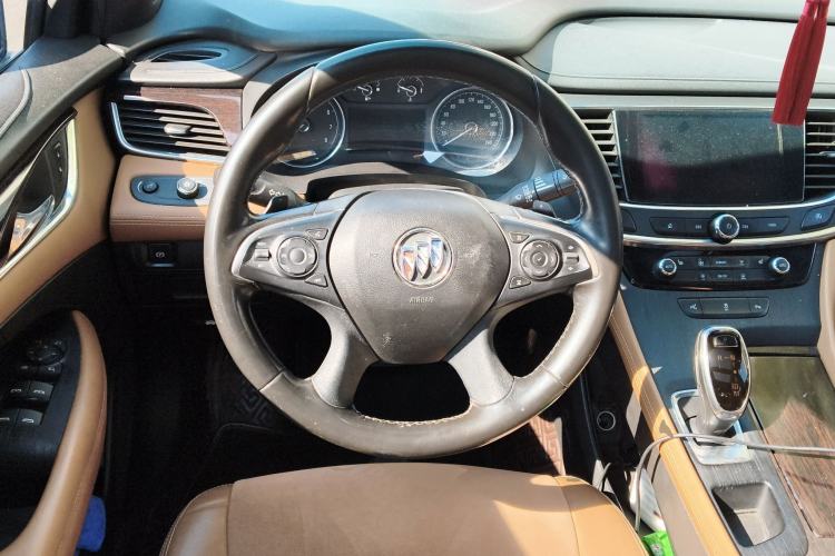 Used Buick LaCrosse 2018 28T Elite Edition