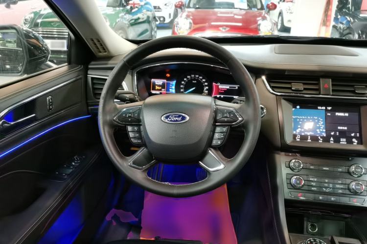 Used Ford Taurus 2016 EcoBoost 180 Luxury Model