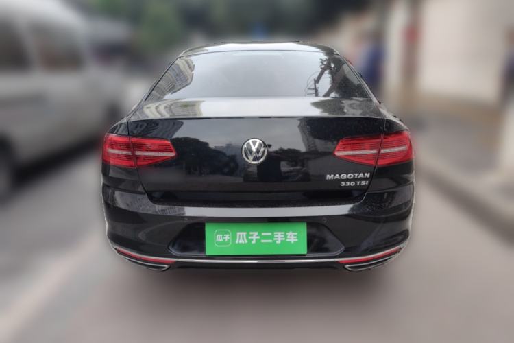 Used Volkswagen Magotan 2017 330TSI DSG Luxury Model Rear