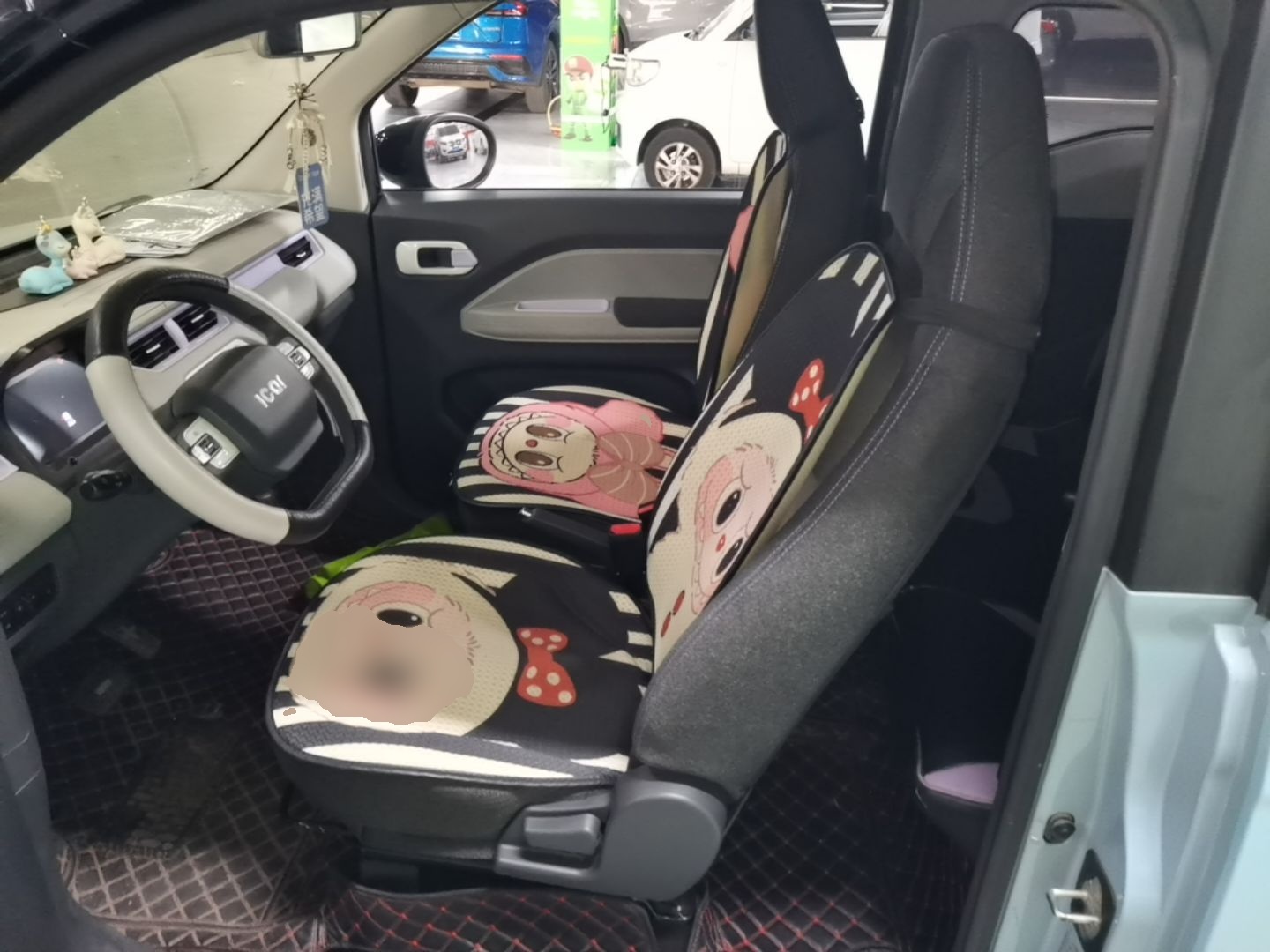 Interior delantero