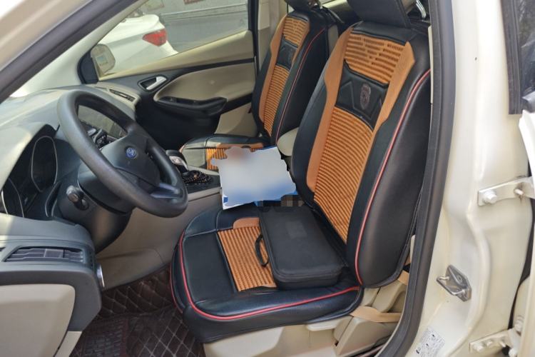 Used Ford Focus 2015 Sedan 1.6L Automatic Comfort Model