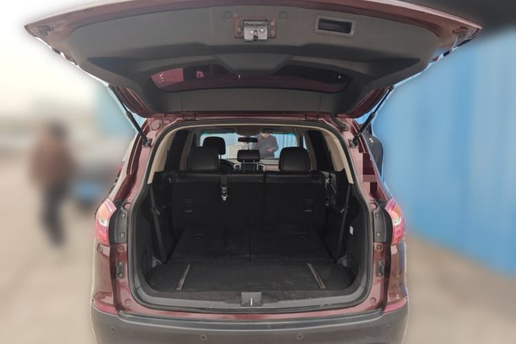 Used SWM X7 2017 1.5T Automatic Smart Enjoyment Version 7 Seats Trunk