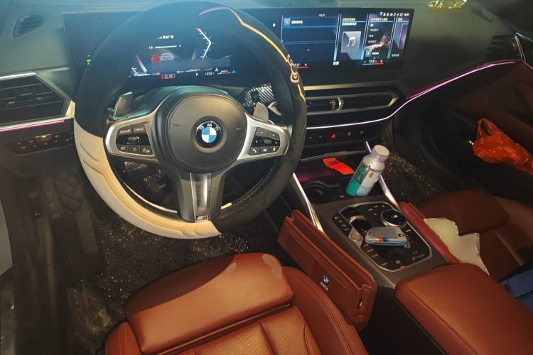 Used BMW 4 Series 2023 425i M Sport Night Edition Center Console