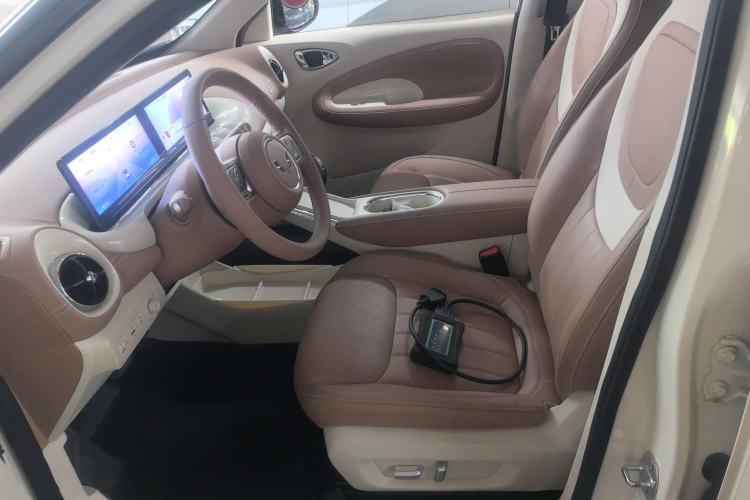 Used Wuling Bingo 2025 333 km Lingxi Deluxe Edition Left Front Seat