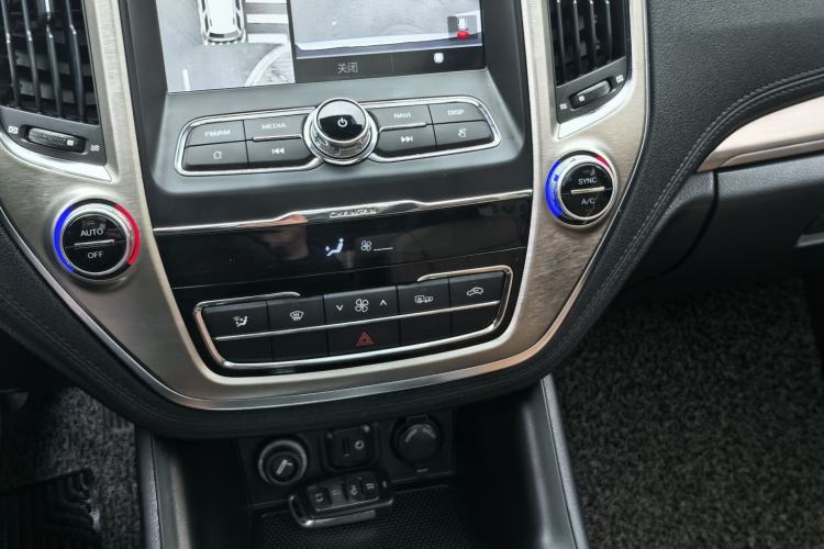 Used CHANGAN CS95 2017 2.0T Two-Wheel Drive Zhituo Edition