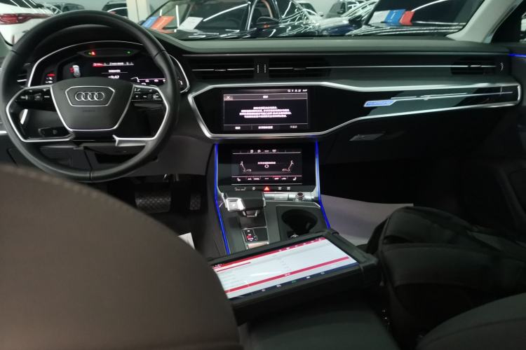 Used Audi A6 2021 allroad quattro Explorer 55 TFSI Prestige Off-Road Model