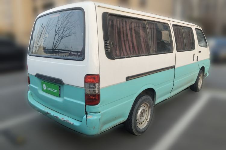 Used King Long Golden Way 2012 2.0L Passenger Version Long Wheelbase 4G21B