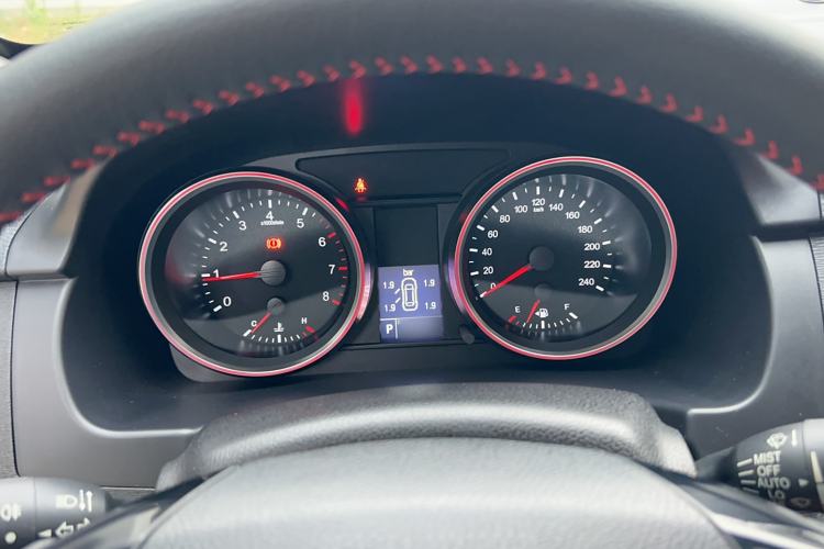 Used Haval H6 2015 Sport Edition 1.5T Automatic Two-Wheel Drive Luxury Model