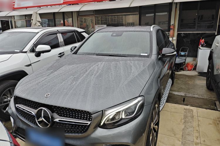 Used Mercedes-Benz GLC Coupe 2018 GLC 260 4MATIC Coupe SUV
