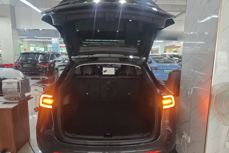 Used Tesla Model Y 2024 Rear-Wheel-Drive Version Trunk