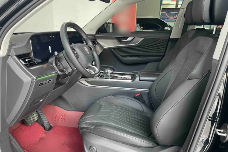 Used Hongqi HS5 2023 2.0T Four-Wheel Drive Flagship Pro Edition Interior 3