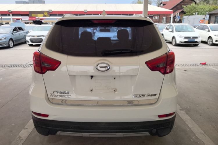 Used GAC Trumpchi GS5 Super 2015 2.0L Automatic Two-Wheel Drive Comfort Edition Rear