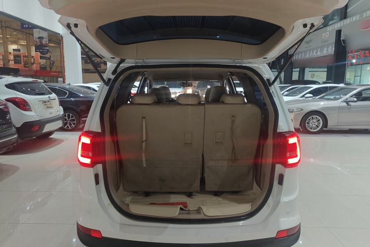 Used Baojun 730 2016 1.5L Manual Comfort Version 7 Seats China V Emission Standard