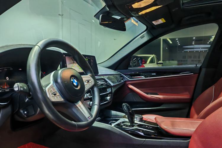 Used BMW 5 Series 2022 Restyled 525Li M Sport Package
