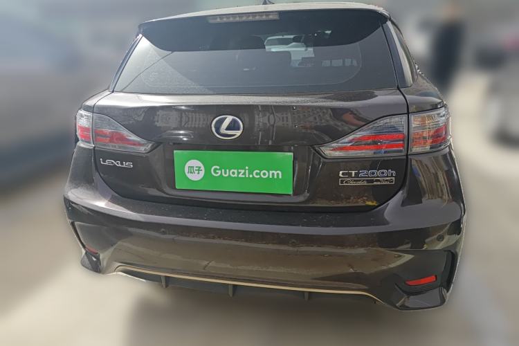 Used Lexus CT 2015 CT200h Chocolate Edition
