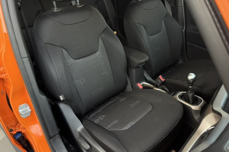 Used Jeep Renegade 2017 180T Manual Kinetic Edition